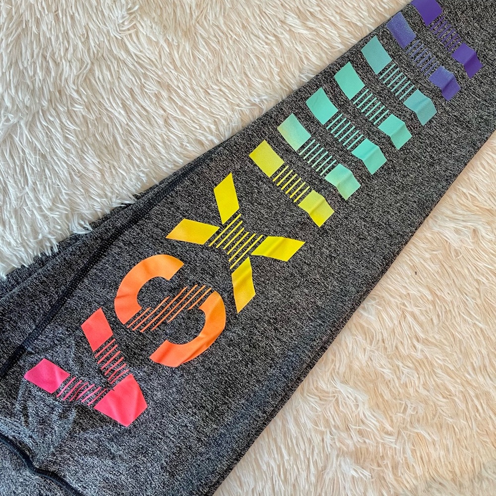 VSX Heathered Gray Leggings with Pink Accents Small NEW wo tags